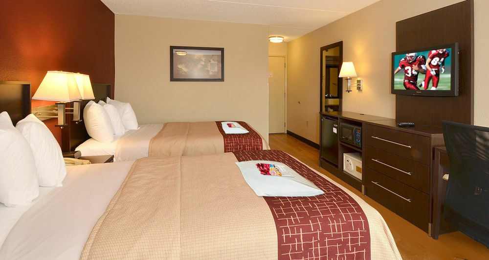 Red Roof Inn Plus+ Houston - Energy Corridor Extérieur photo